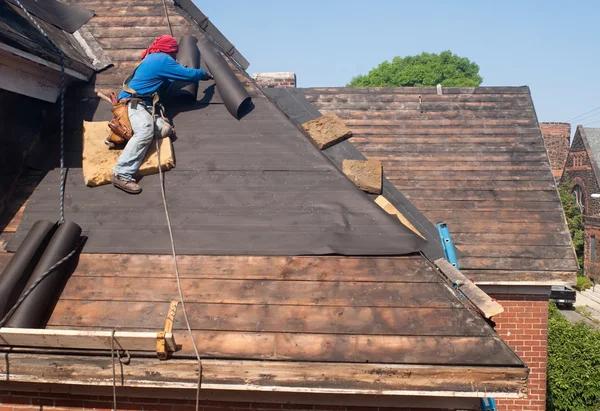 A Roofing Contractor Committed to Ellisville Communities