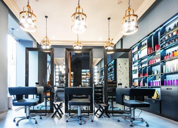 Affordable Yet Stylish Salon Chair Options for Beginners